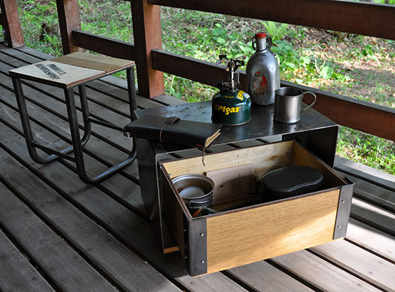 HandT&SONS? エイチアンドティーアンドソンズ デザイン家具 什器 metalbox ボックス 道具箱